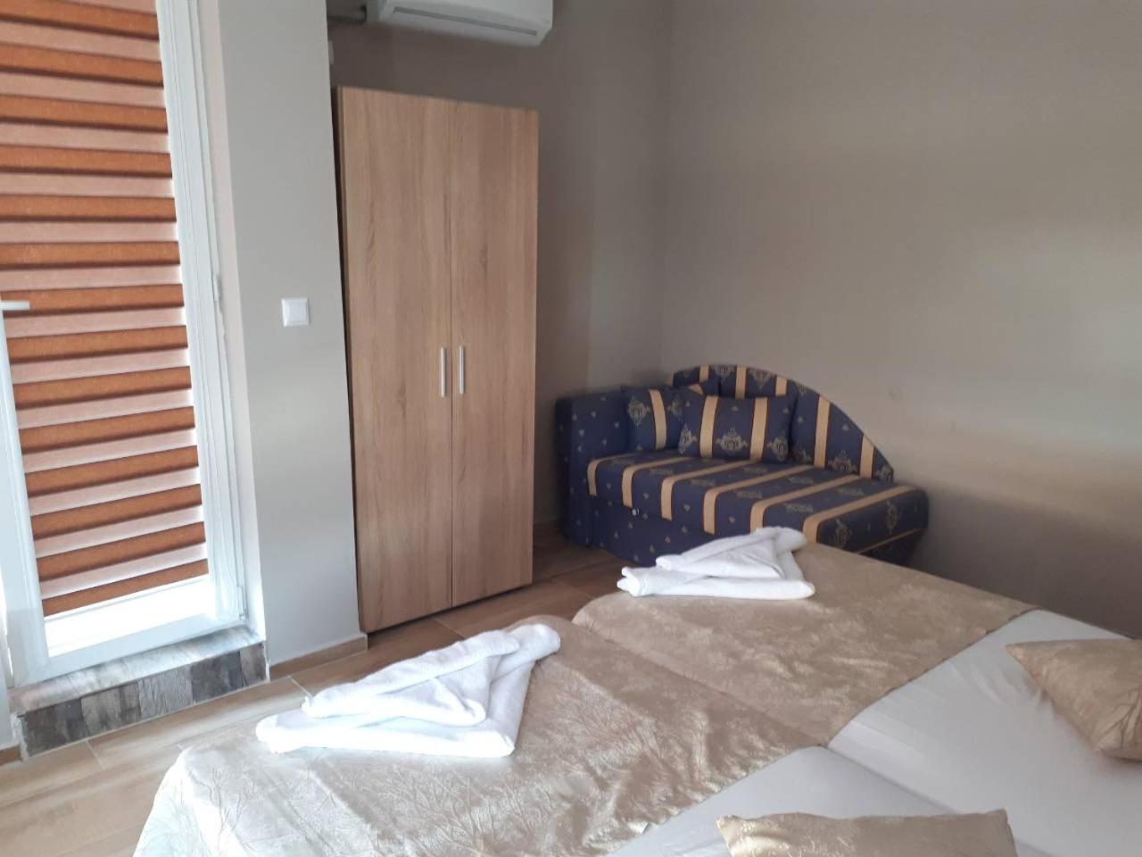 Capuccino Guest Apartments - Free Parking And Wi-Fi Sunny Beach Buitenkant foto